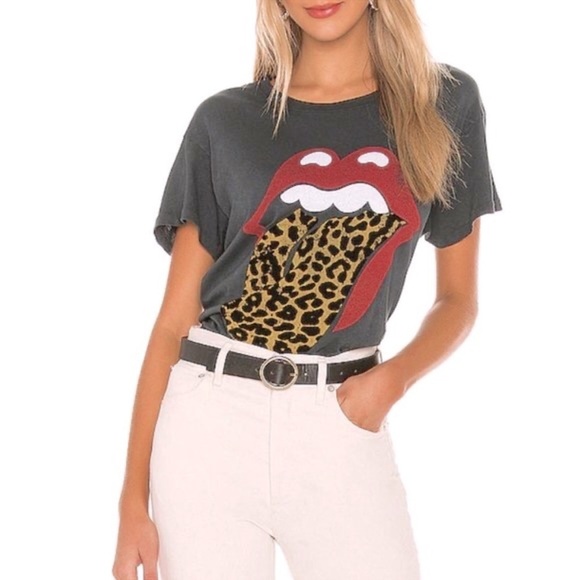Daydreamer‎ Distressed Rolling Stone Graphic T-shirt Size Medium - Picture 1 of 9